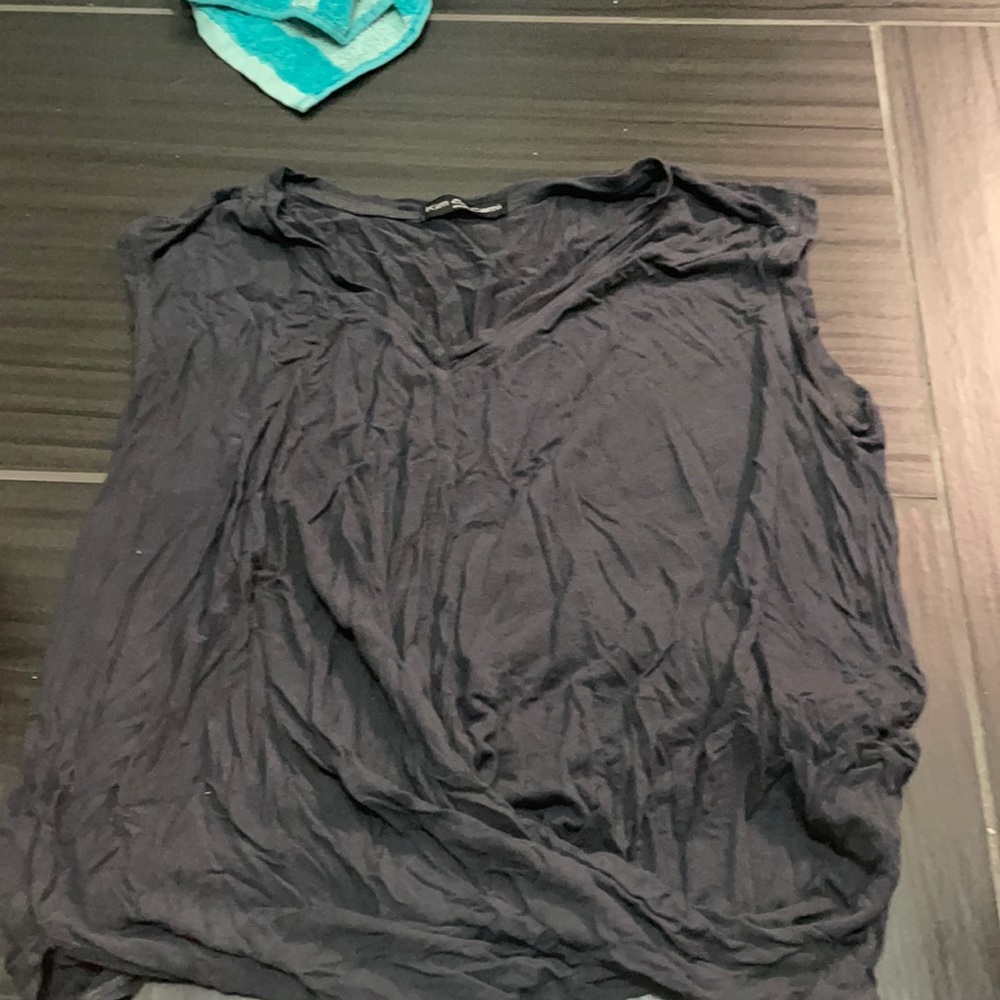 Gray Kim & Cami sleeveless shirt.